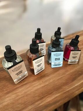 NEW Bath & Body Works Wallflower Plug-In Refill Set - Assorted Scents
